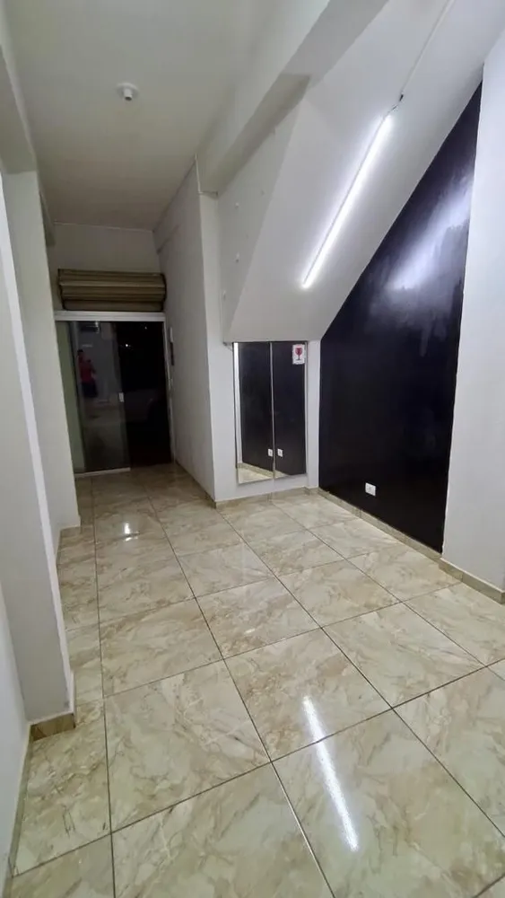 Prédio Inteiro, 28 m² - Foto 1
