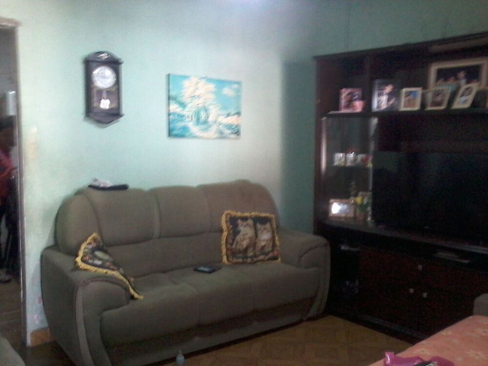 Casa à venda com 3 quartos, 100m² - Foto 1