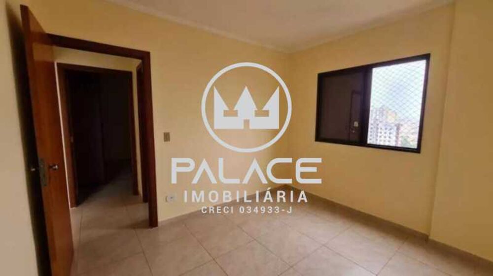 Apartamento à venda com 2 quartos, 62m² - Foto 2