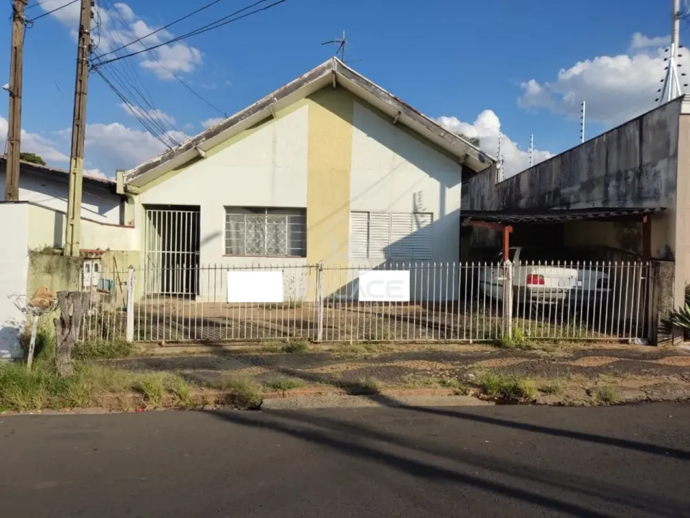 Casa, 5 quartos, 178 m² - Foto 1
