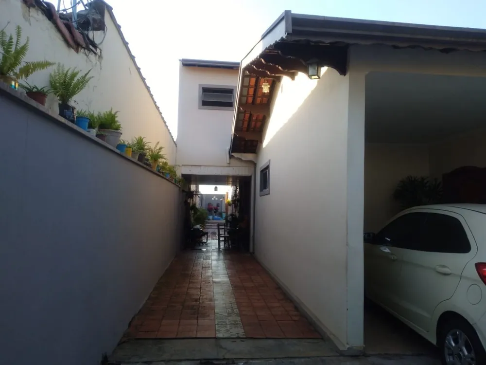 Casa, 5 quartos, 251 m² - Foto 5
