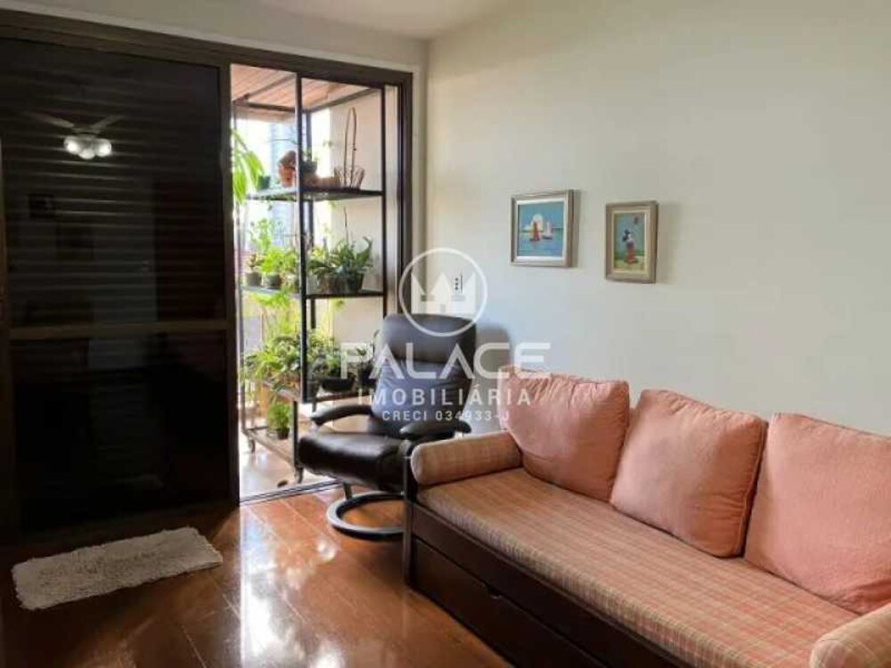 Apartamento à venda com 4 quartos, 250m² - Foto 4