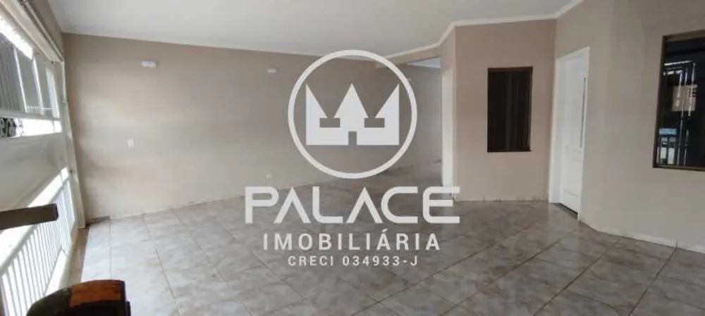 Casa, 3 quartos, 232 m² - Foto 1
