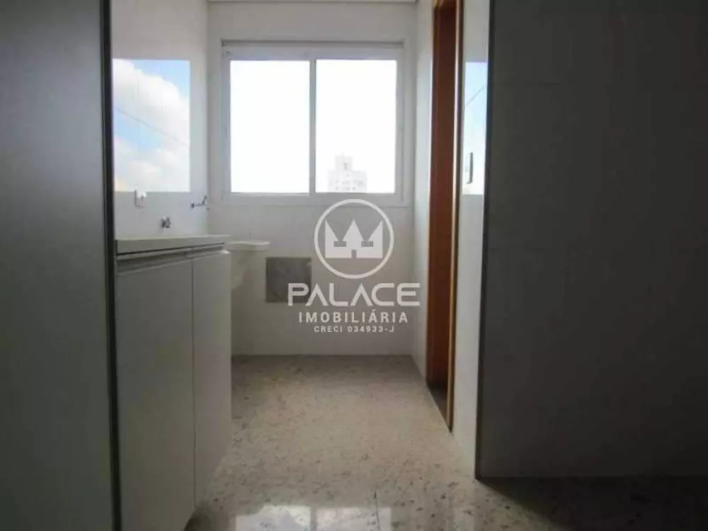 Apartamento à venda com 3 quartos, 103m² - Foto 2