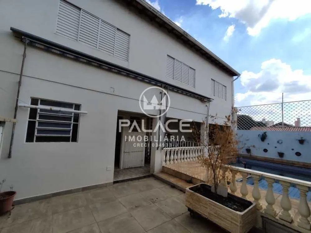 Casa, 4 quartos, 283 m² - Foto 1