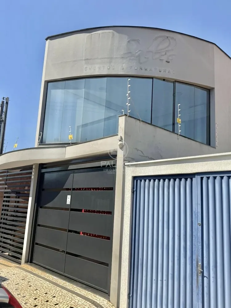 Casa, 6 quartos, 245 m² - Foto 1