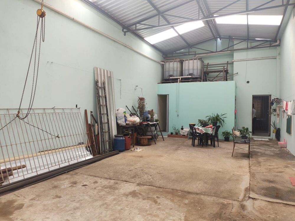 Casa à venda com 2 quartos, 78m² - Foto 6