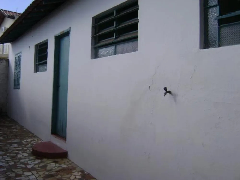 Casa, 2 quartos, 236 m² - Foto 1