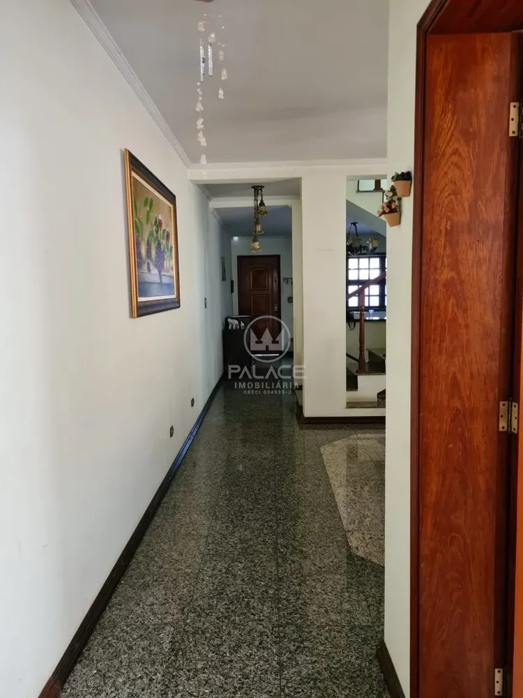 Casa, 3 quartos, 176 m² - Foto 1