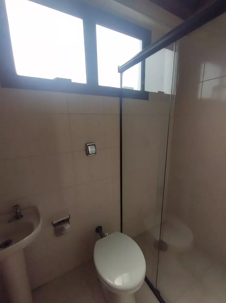 Apartamento à venda com 3 quartos, 151m² - Foto 3