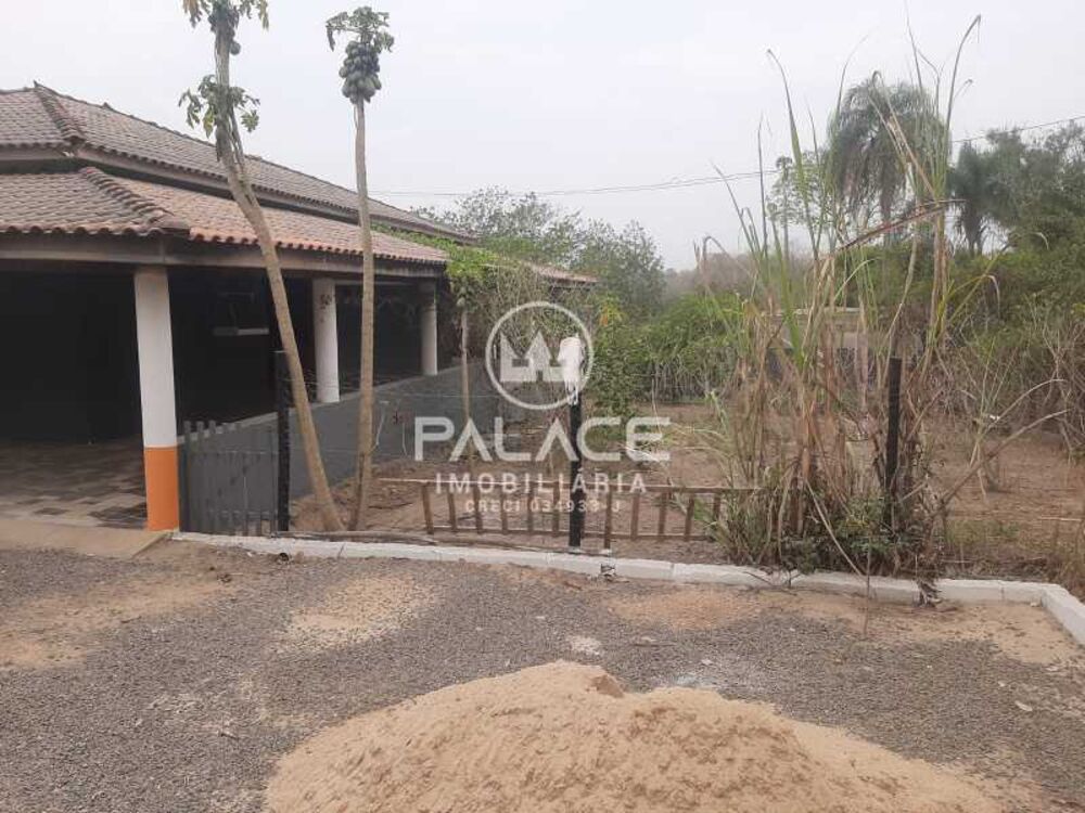 Chácara à venda com 2 quartos, 183m² - Foto 4
