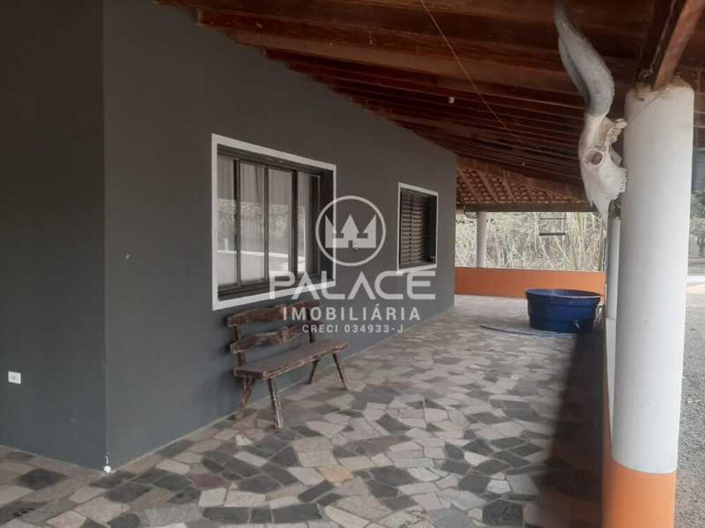 Chácara à venda com 2 quartos, 183m² - Foto 14