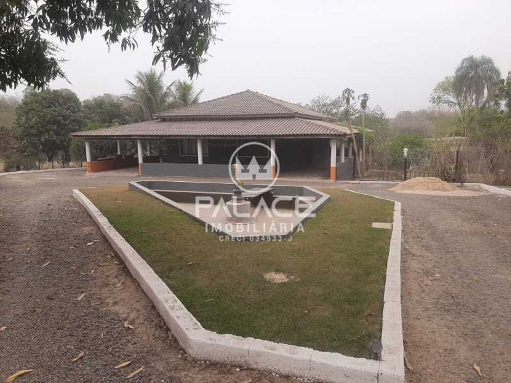 Chácara à venda com 2 quartos, 183m² - Foto 3
