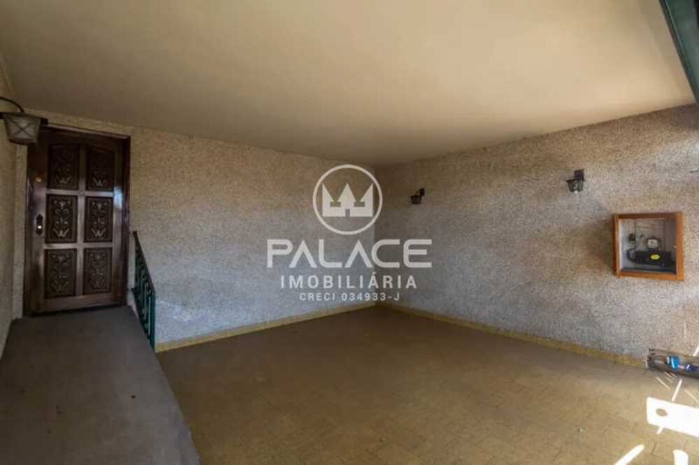Casa à venda com 4 quartos, 266m² - Foto 4