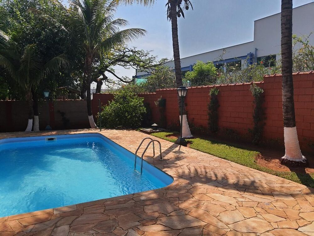 Chácara à venda com 4 quartos, 194m² - Foto 10
