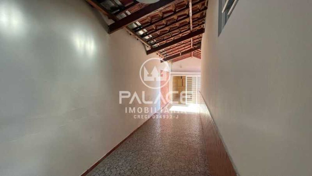 Casa para alugar com 3 quartos, 242m² - Foto 11