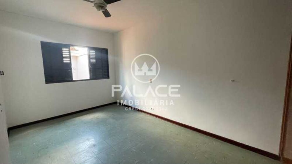 Casa para alugar com 3 quartos, 242m² - Foto 13