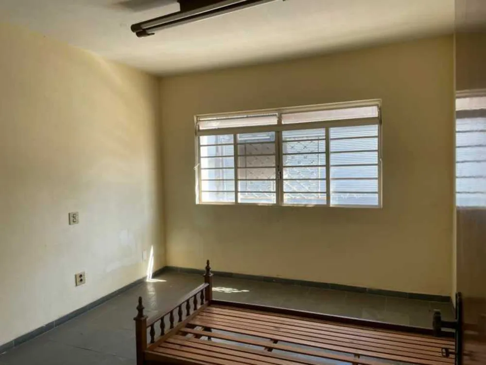 Casa, 3 quartos, 170 m² - Foto 2