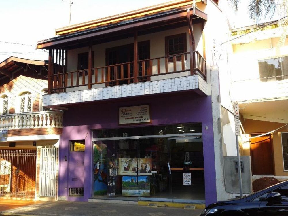 Casa à venda com 3 quartos, 300m² - Foto 4
