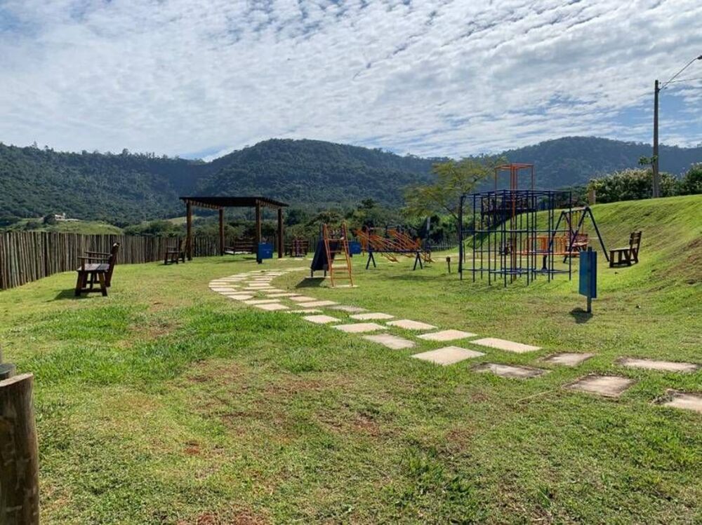 Chácara à venda com 3 quartos, 204m² - Foto 7