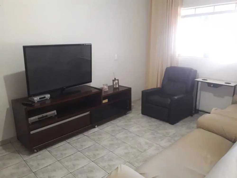 Casa, 4 quartos, 153 m² - Foto 3