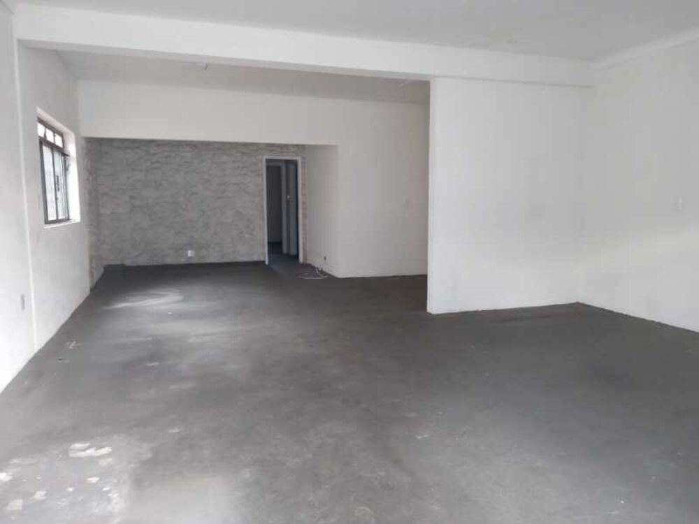 Casa Comercial para alugar com 3 quartos, 217m² - Foto 3
