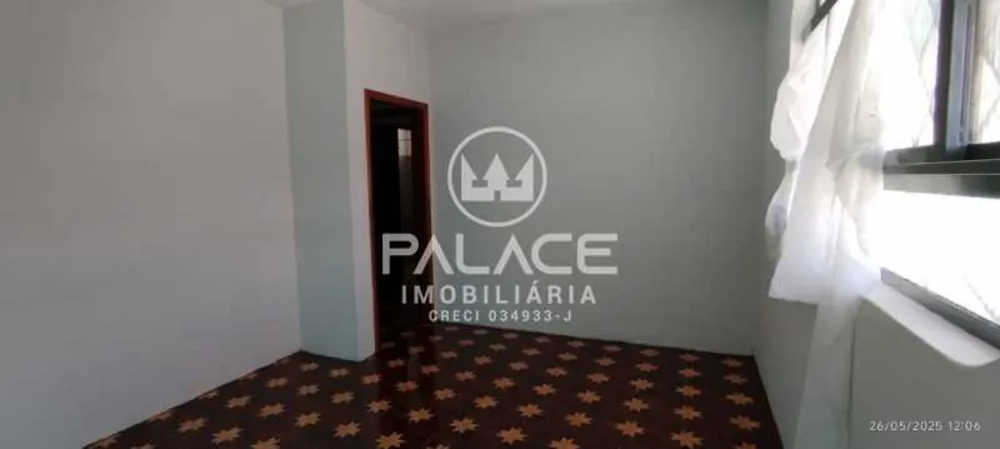 Casa, 3 quartos, 250 m² - Foto 2