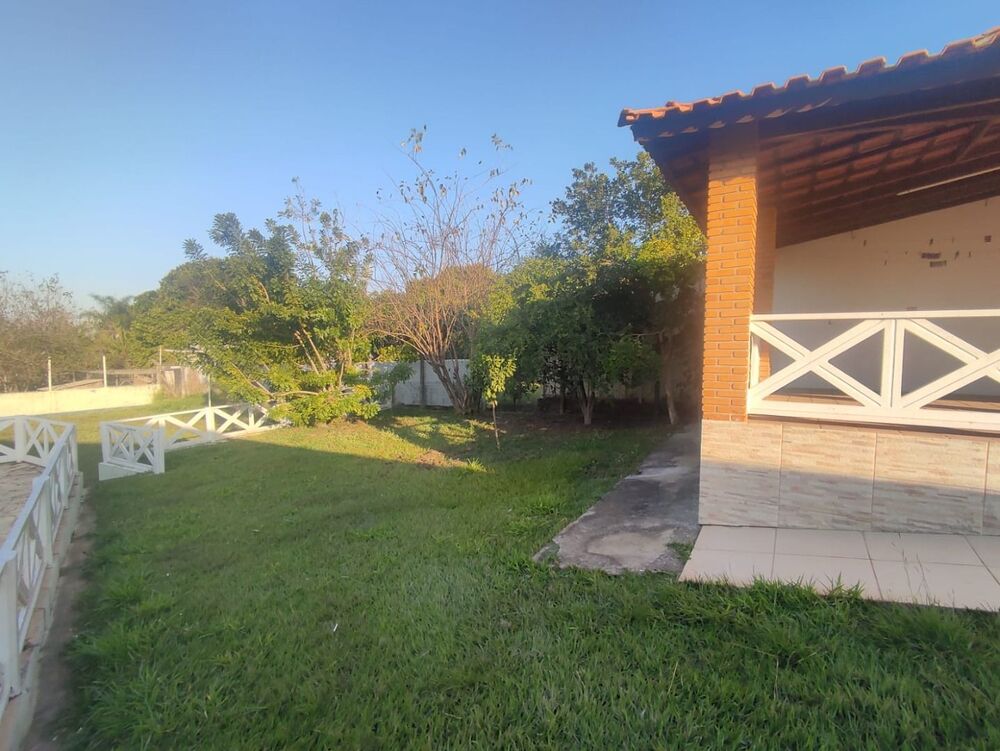 Chácara à venda com 3 quartos, 240m² - Foto 5