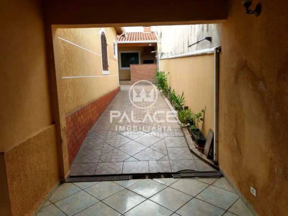 Casa, 3 quartos, 184 m² - Foto 2
