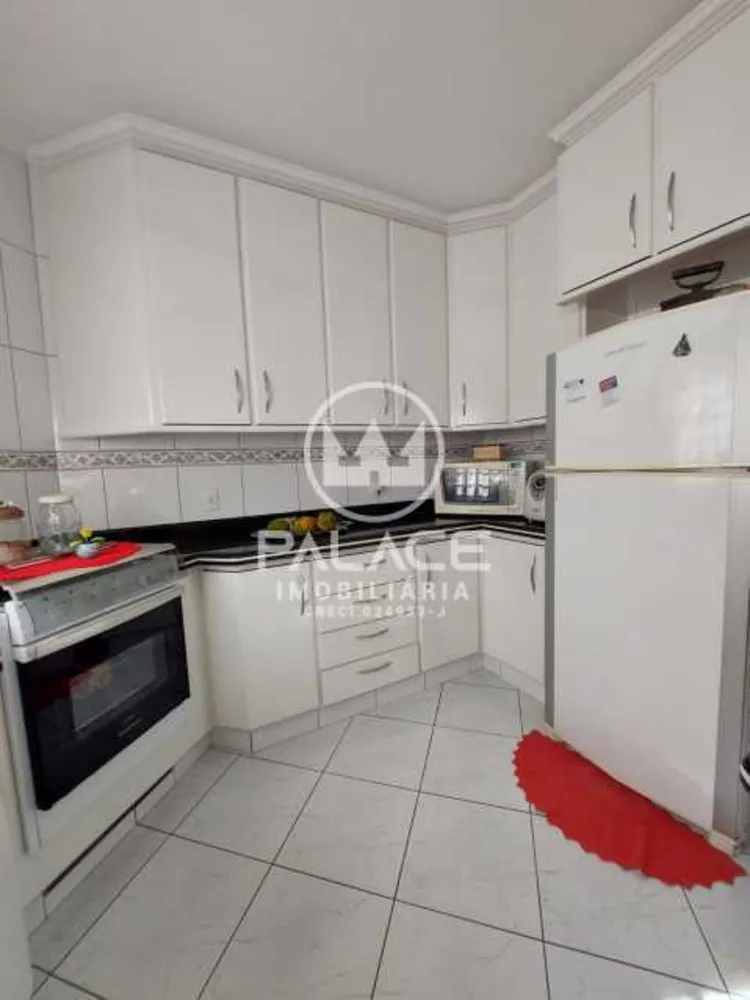 Casa, 3 quartos, 206 m² - Foto 2