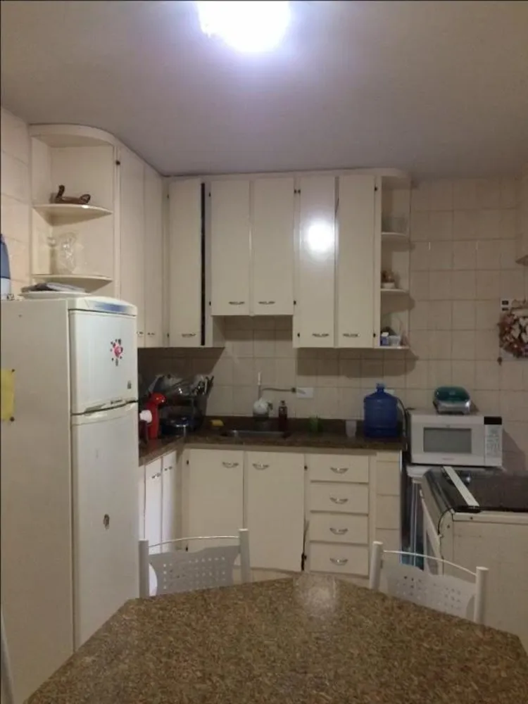 Casa, 2 quartos, 180 m² - Foto 1