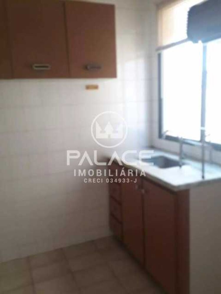 Apartamento à venda com 1 quarto, 37m² - Foto 2