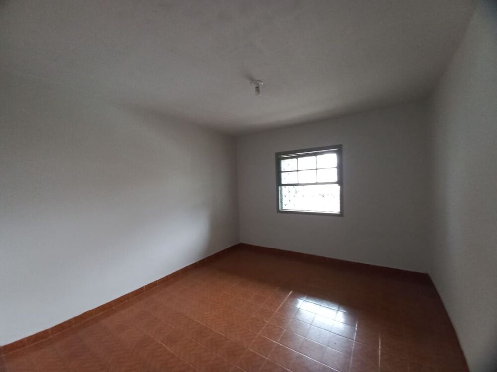 Casa à venda com 2 quartos, 153m² - Foto 1