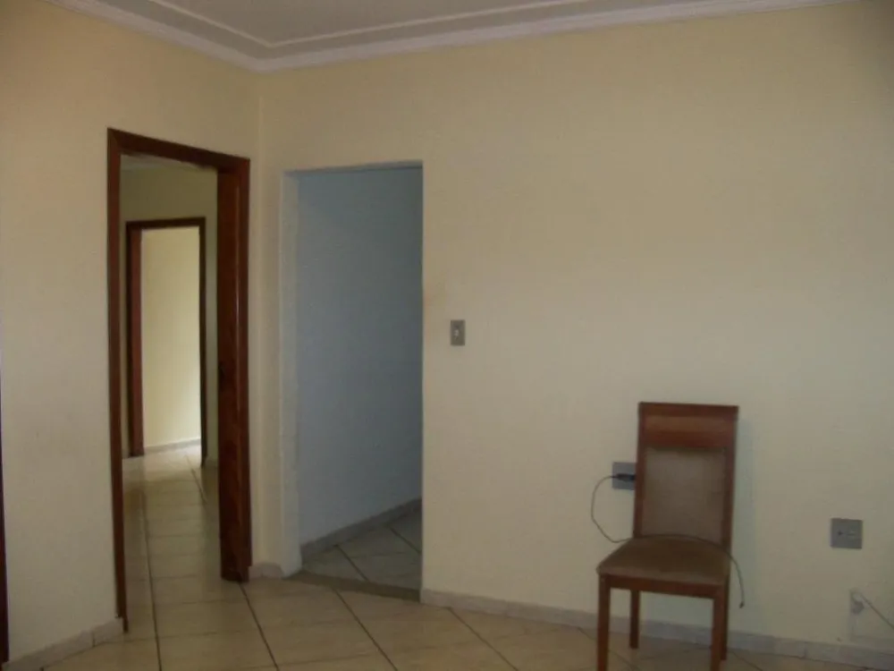 Casa, 4 quartos, 224 m² - Foto 1
