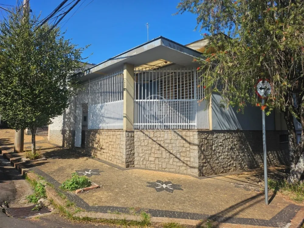 Casa, 3 quartos, 202 m² - Foto 1