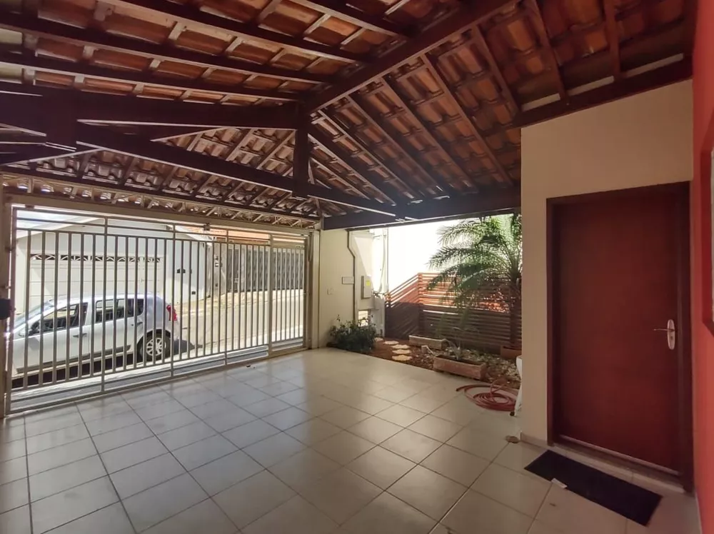 Casa à venda com 3 quartos, 117m² - Foto 4