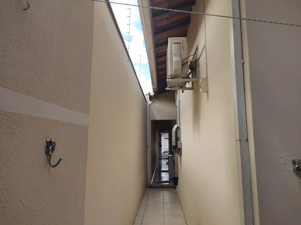 Casa à venda com 3 quartos, 117m² - Foto 13