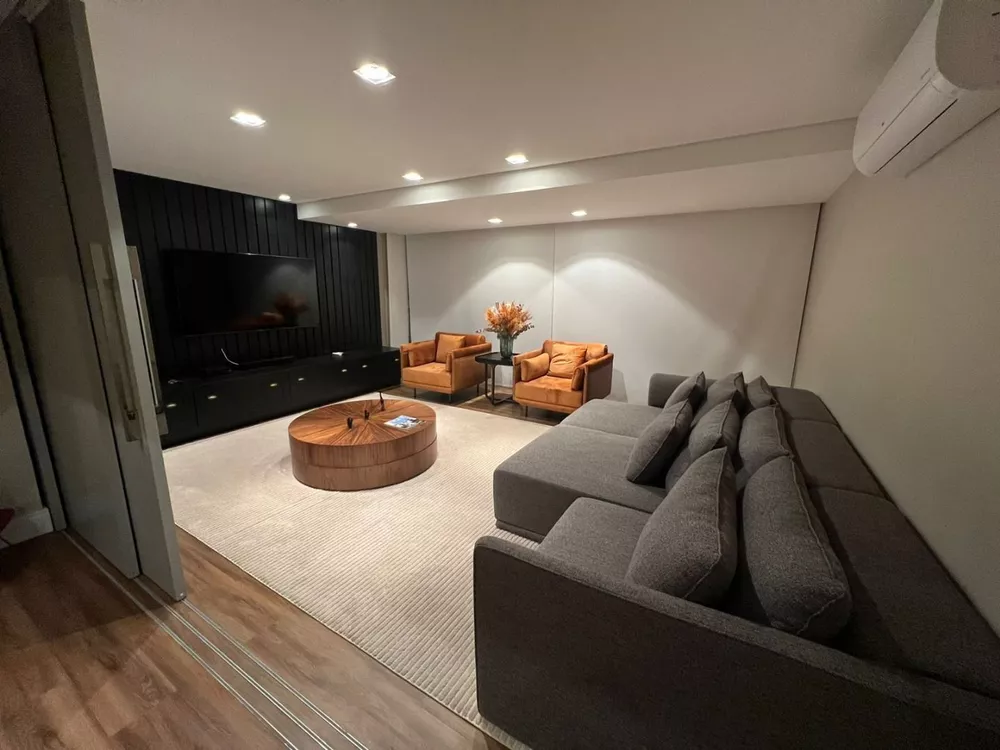 Apartamento à venda com 3 quartos, 240m² - Foto 14