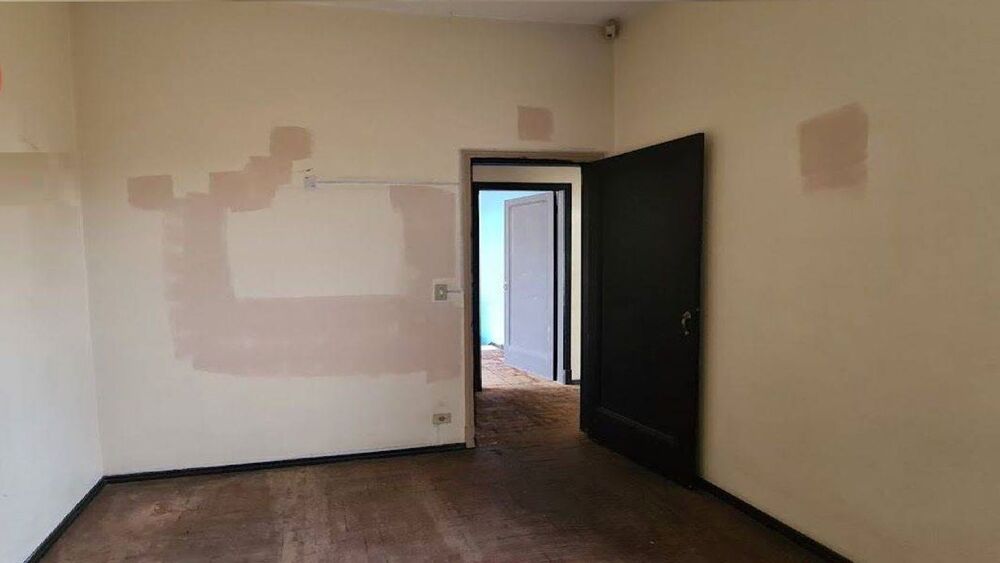 Casa Comercial à venda com 3 quartos, 267m² - Foto 2