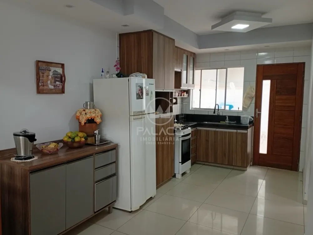 Casa, 3 quartos, 226 m² - Foto 6