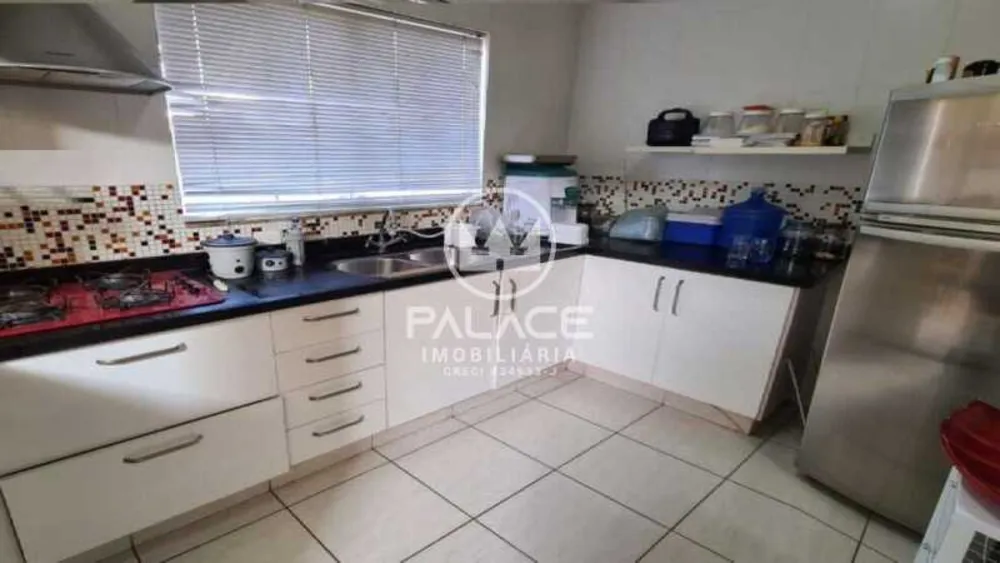 Casa, 3 quartos, 249 m² - Foto 3