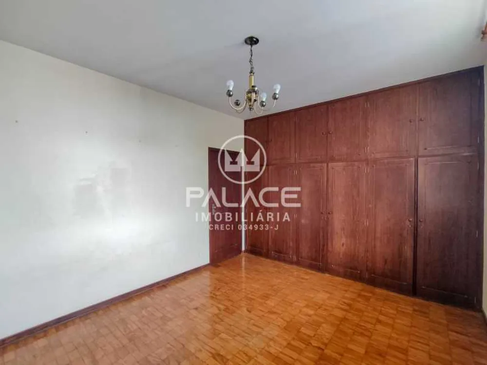 Casa, 5 quartos, 343 m² - Foto 2
