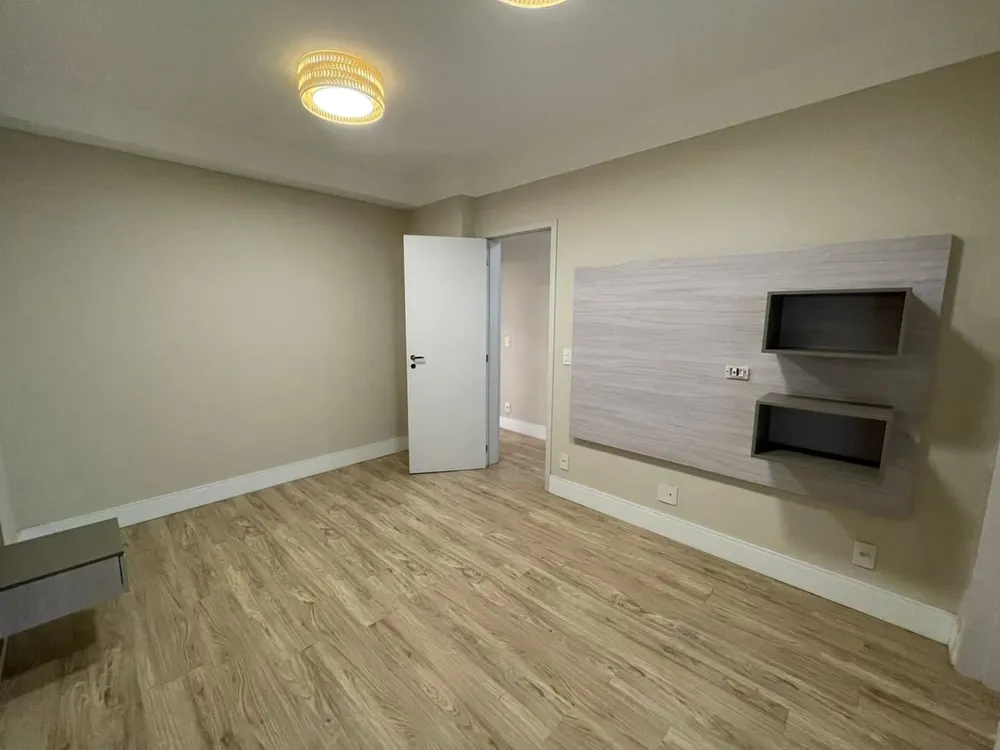 Apartamento, 3 quartos, 130 m² - Foto 5