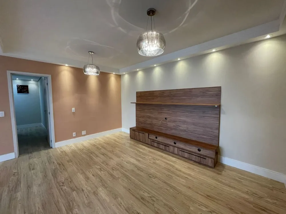 Apartamento, 3 quartos, 130 m² - Foto 1