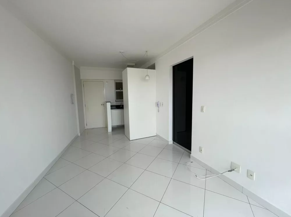 Apartamento à venda com 1 quarto, 44m² - Foto 12