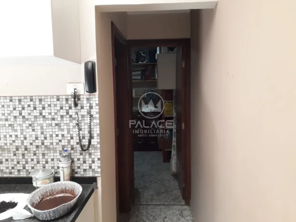 Casa, 3 quartos, 172 m² - Foto 2