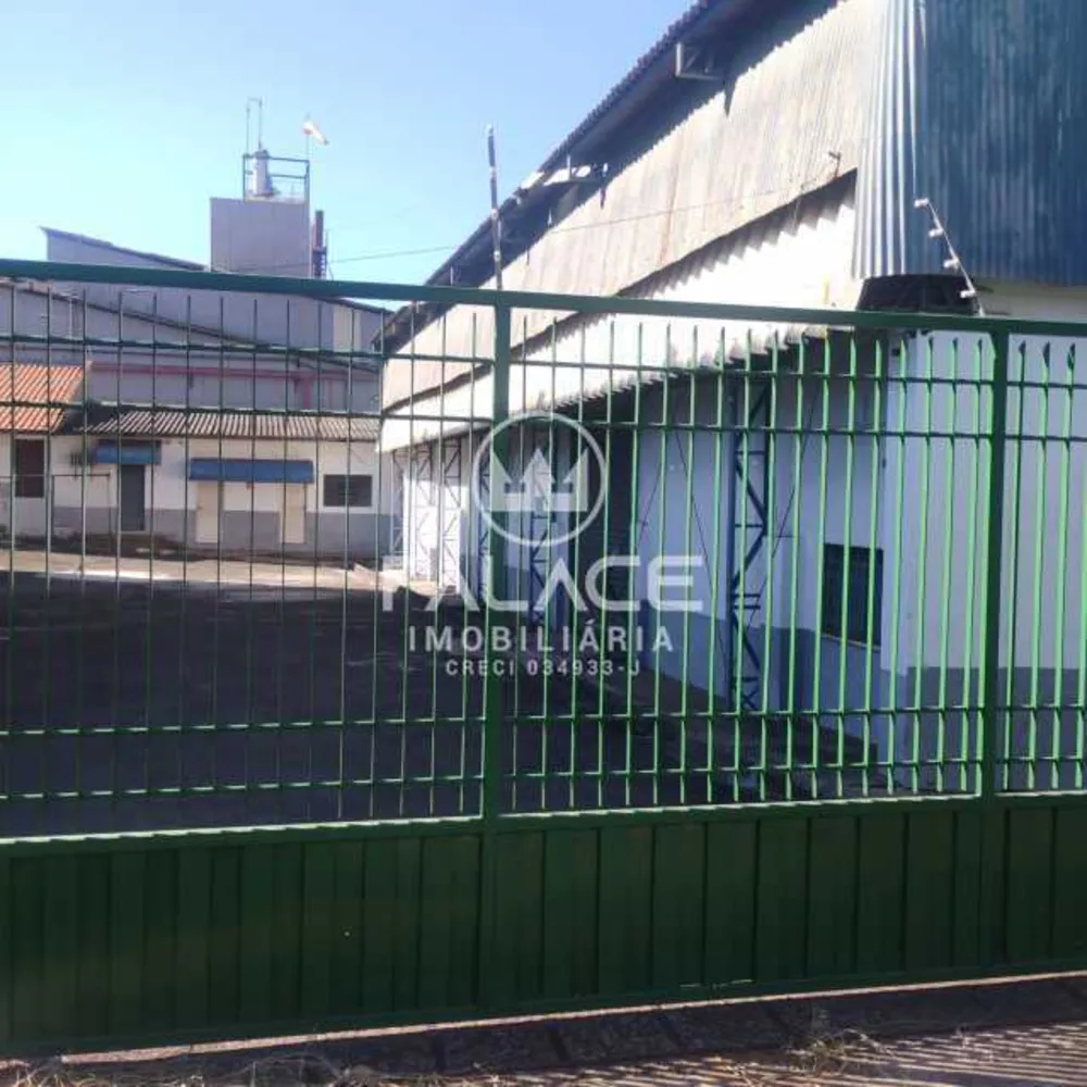 Prédio Inteiro, 600 m² - Foto 1