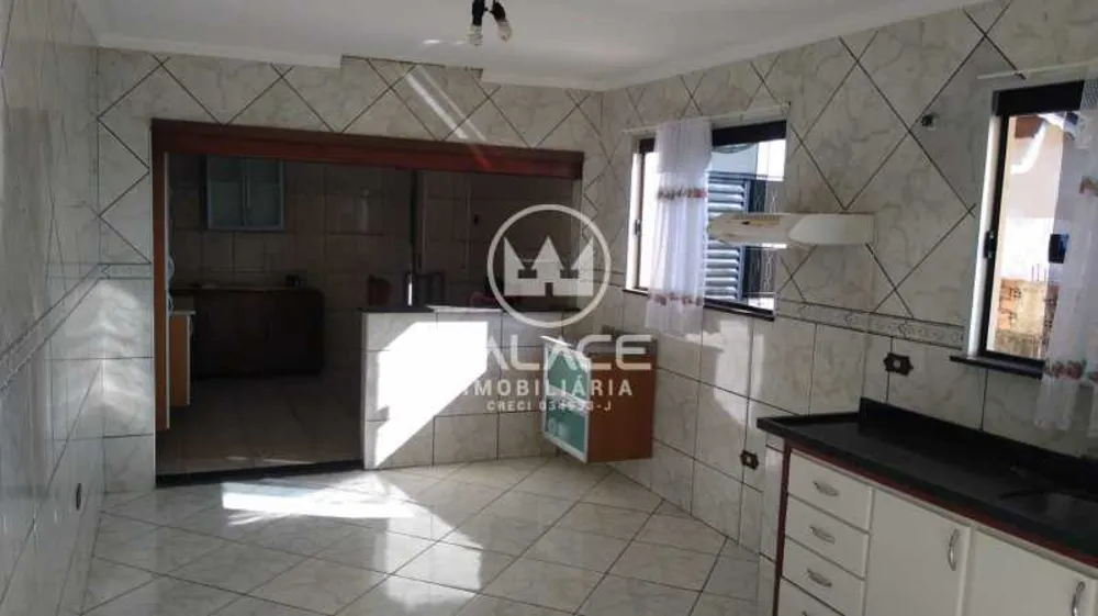 Casa, 3 quartos, 170 m² - Foto 1