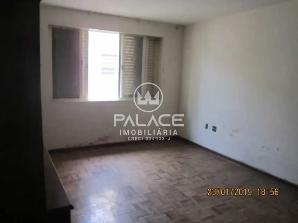 Casa, 5 quartos, 270 m² - Foto 1