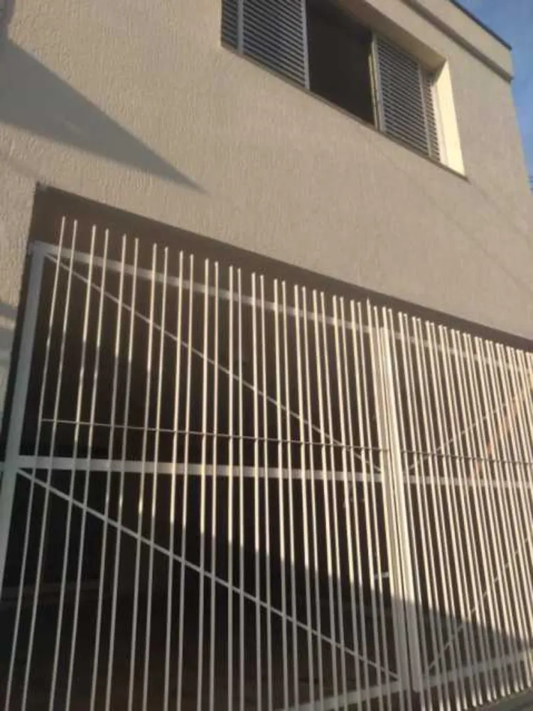 Casa, 4 quartos, 226 m² - Foto 1